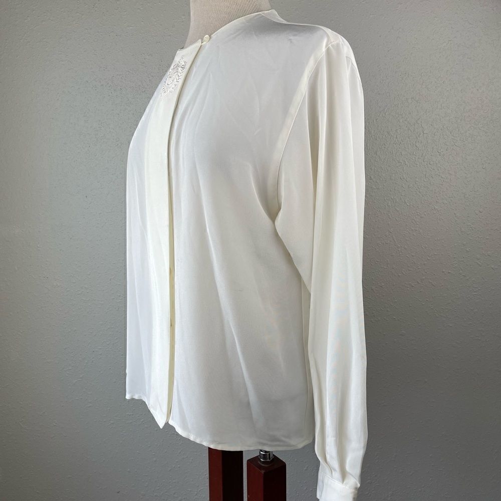 Liz Claiborne Collection White Collarless Button Down Shirt Size 10P EUC - Picture 4 of 6